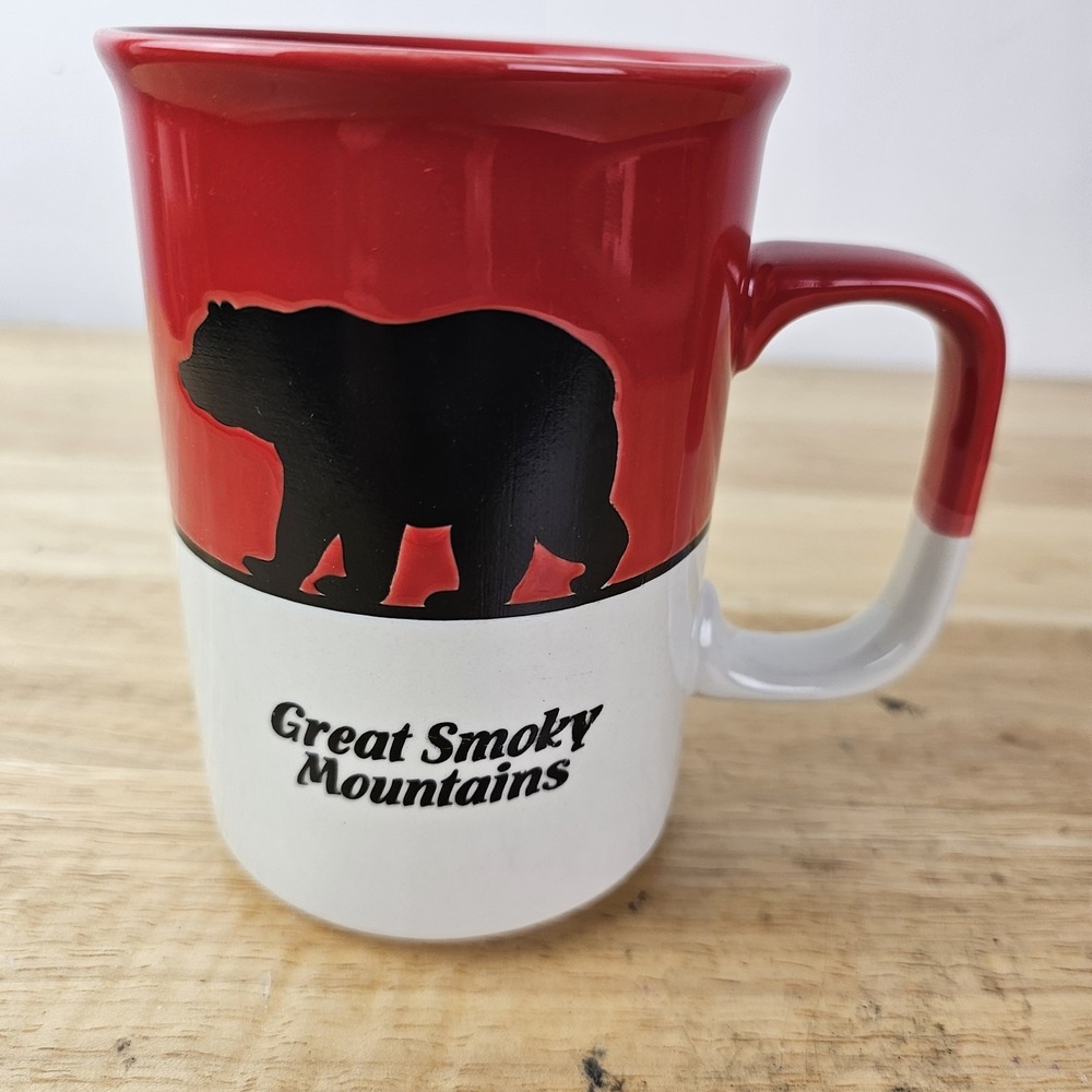 Great Smoky Mountains Coffee Mug Red White Black Bear Souvenir Cup Wildlife